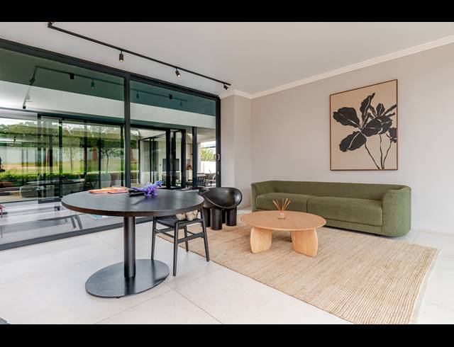 4 BEDROOM FREESTANDING FOR SALE IN HELDERFONTEIN ESTATE